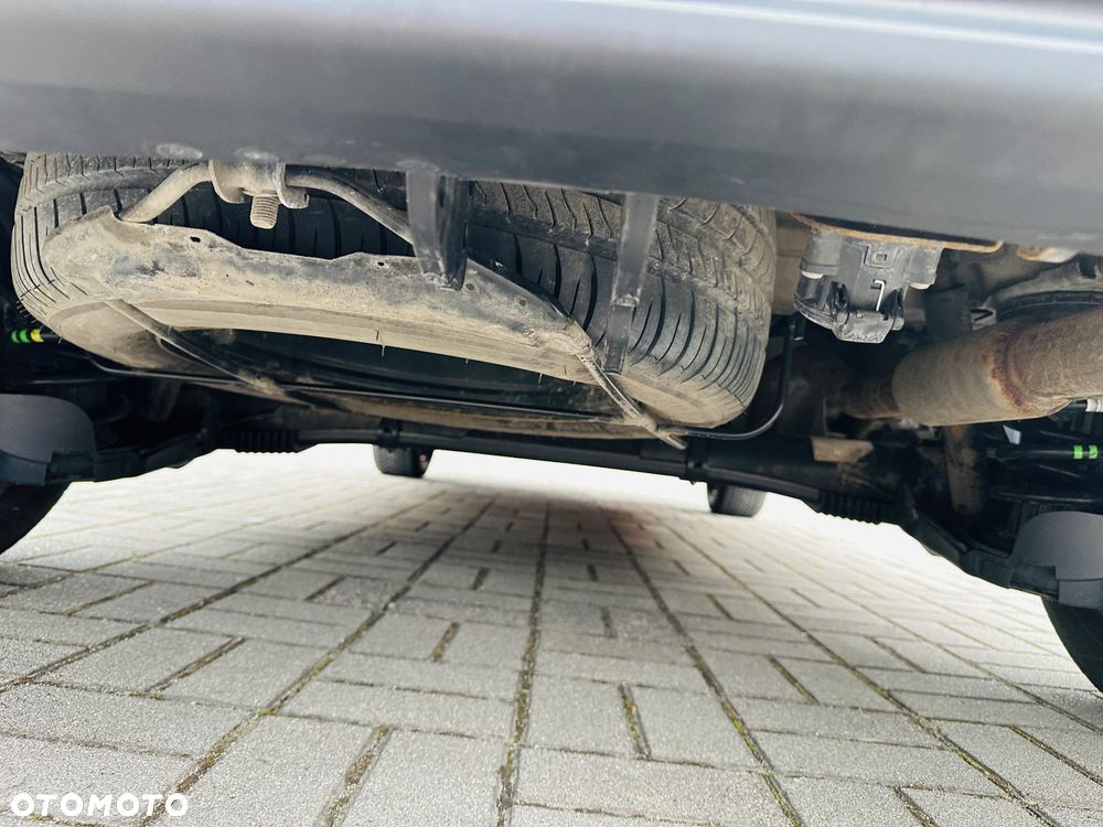 Toyota Proace City 1.5 D-4D  2,3t Active - 12