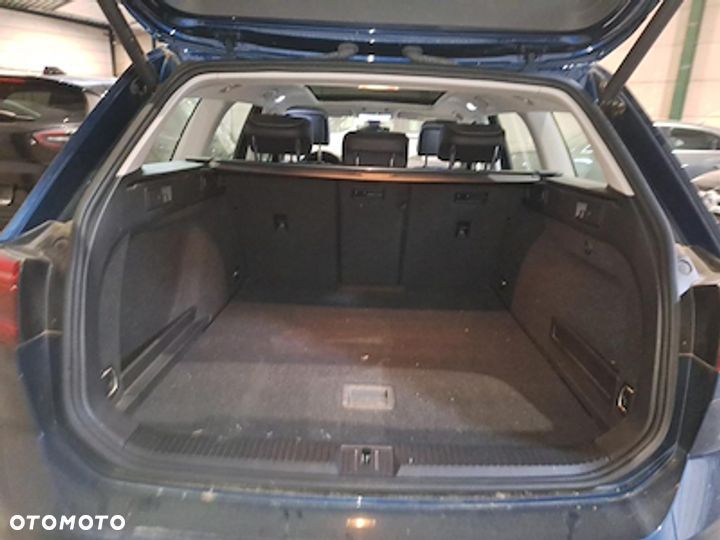 Volkswagen Passat 1.5 TSI EVO Business DSG - 8