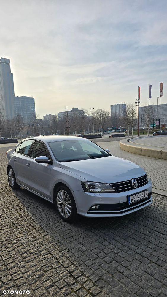 Volkswagen Jetta 1.4 TSI BMT Highline - 1