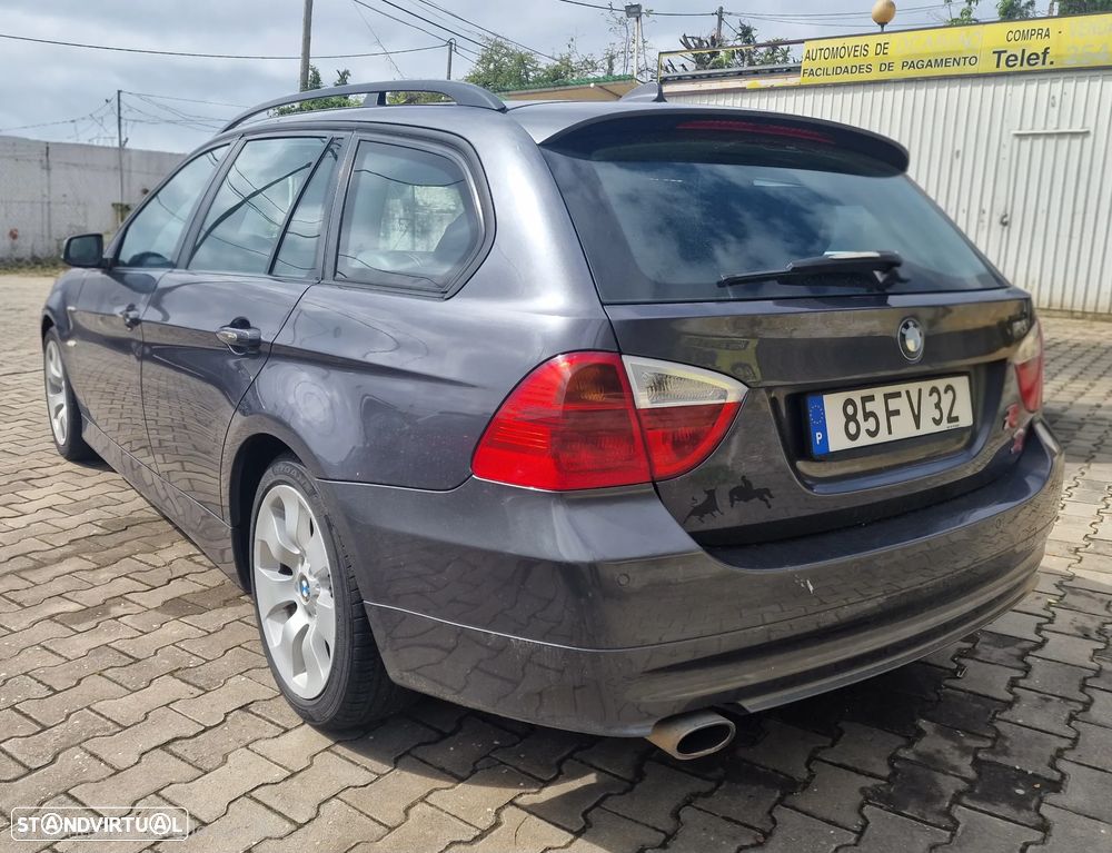 BMW 320 d Exclusive - 4