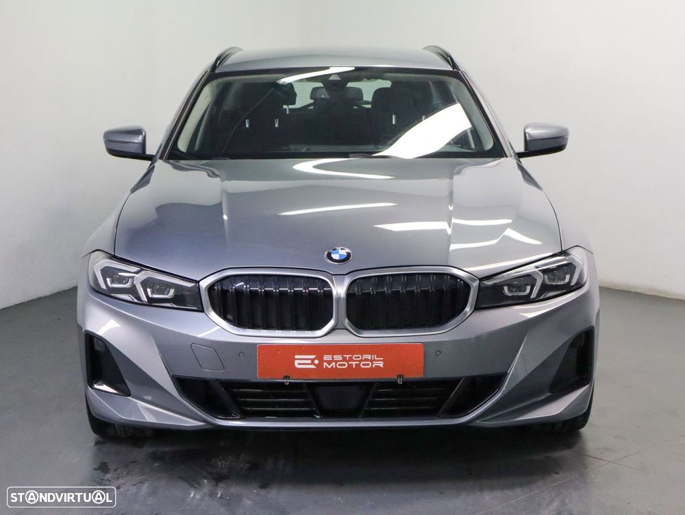 BMW 320 d Auto - 2