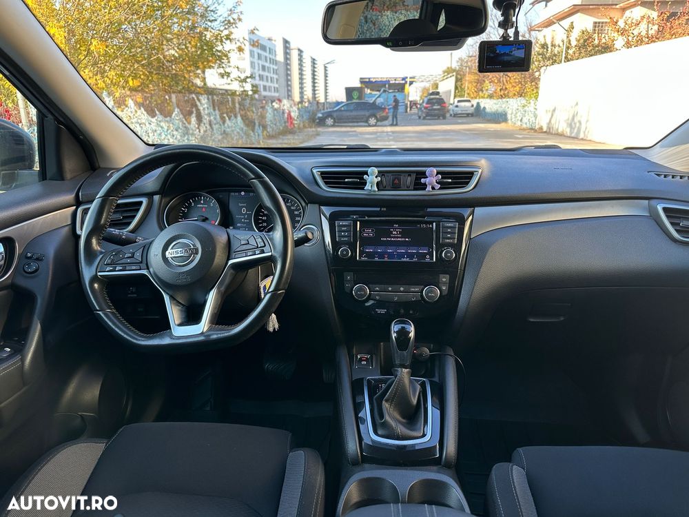 Nissan Qashqai 1.3 157CP 2WD DCT N-Connecta - 11