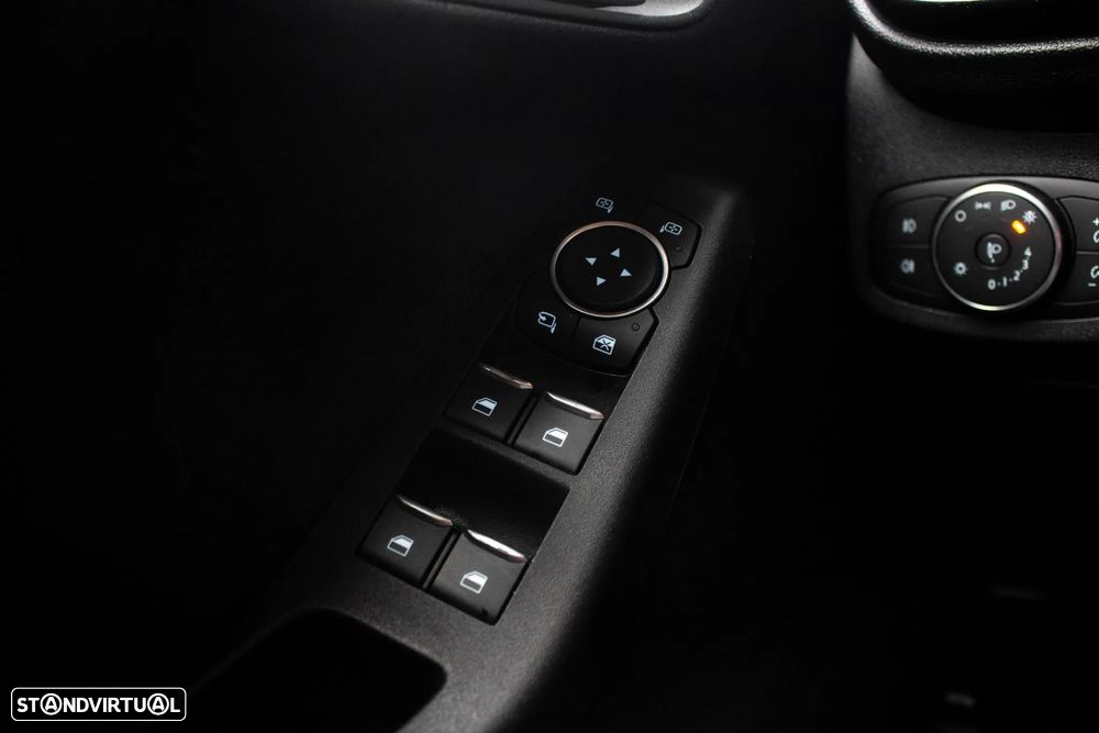 Ford Fiesta 1.1 Ti-VCT Titanium - 19