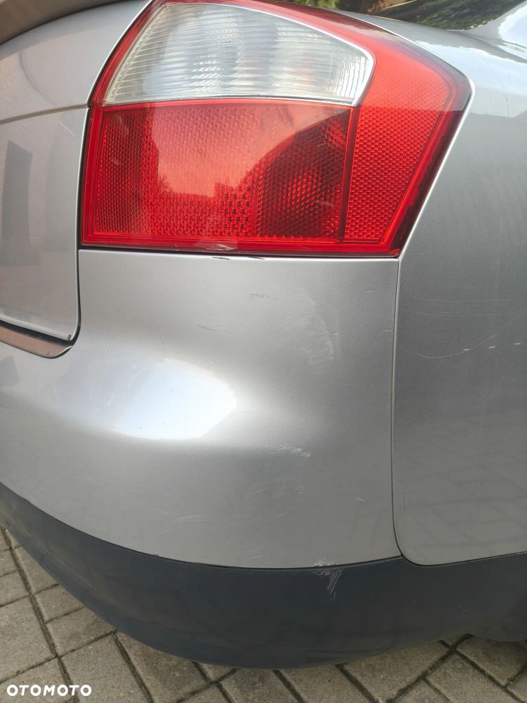 Audi A4 Limousine - 10