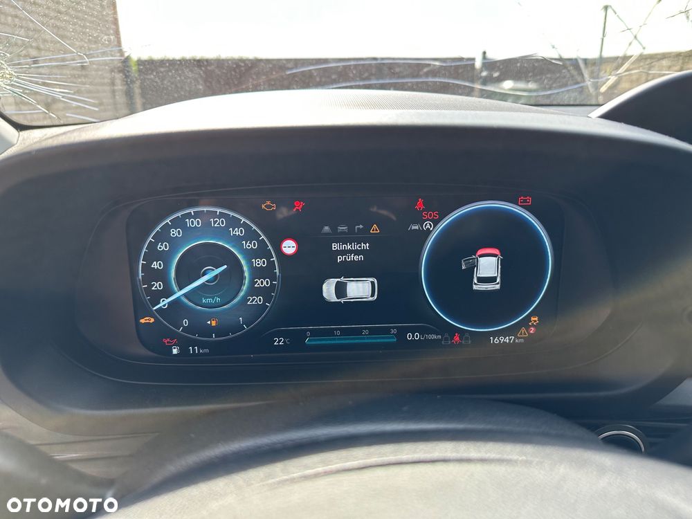 Hyundai i20 - 24