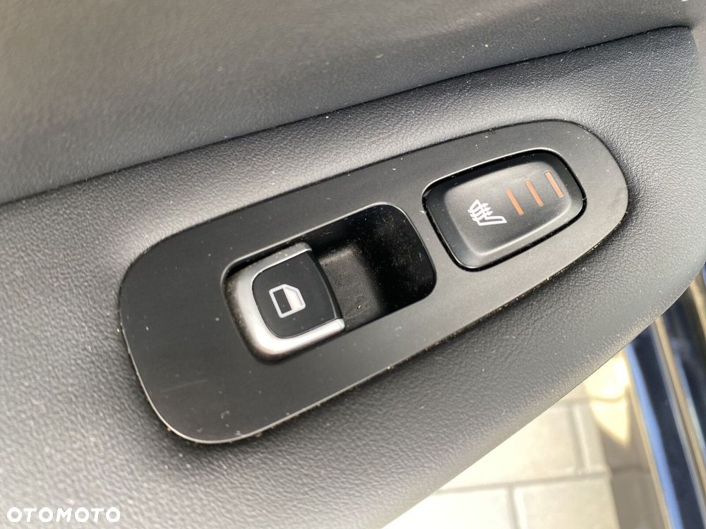 Kia Stinger - 17