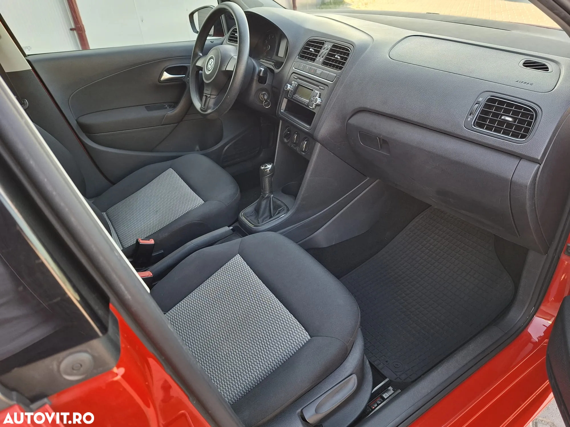Volkswagen Polo - 6