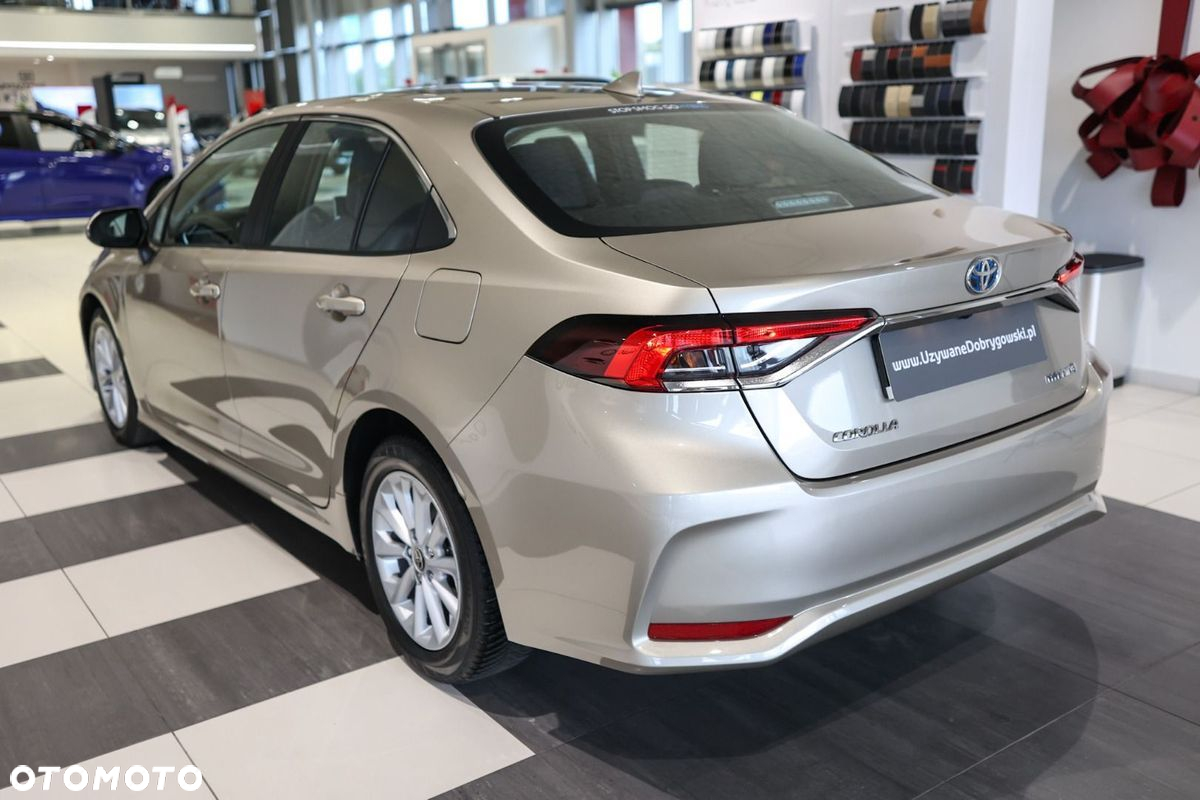 Toyota Corolla - 3