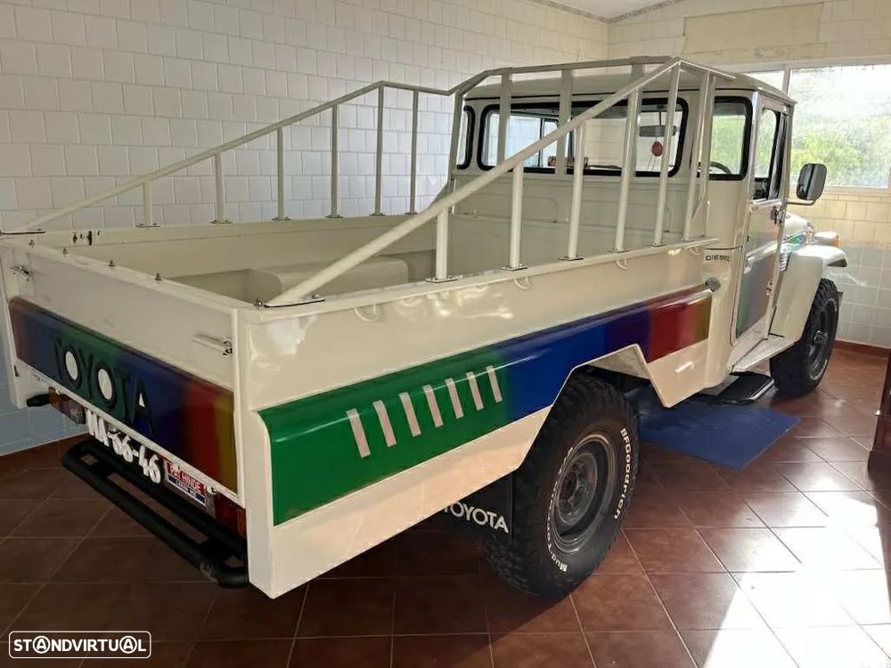 Toyota BJ 40 - 2