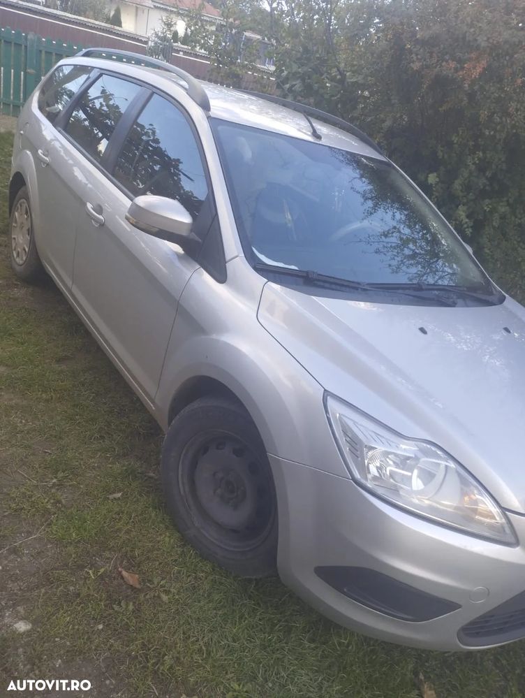 Ford Focus 1.6 TDCi Ambiente - 11