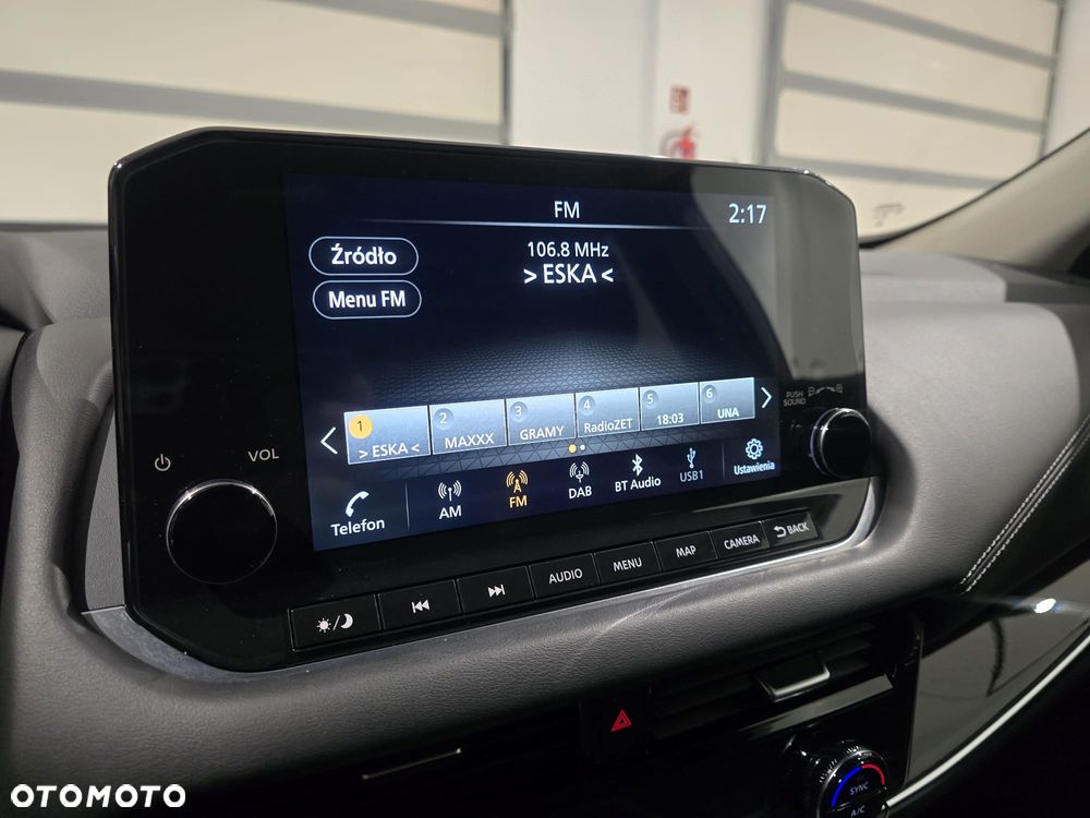 Nissan Qashqai 1.3 DIG-T N-CONNECTA - 13