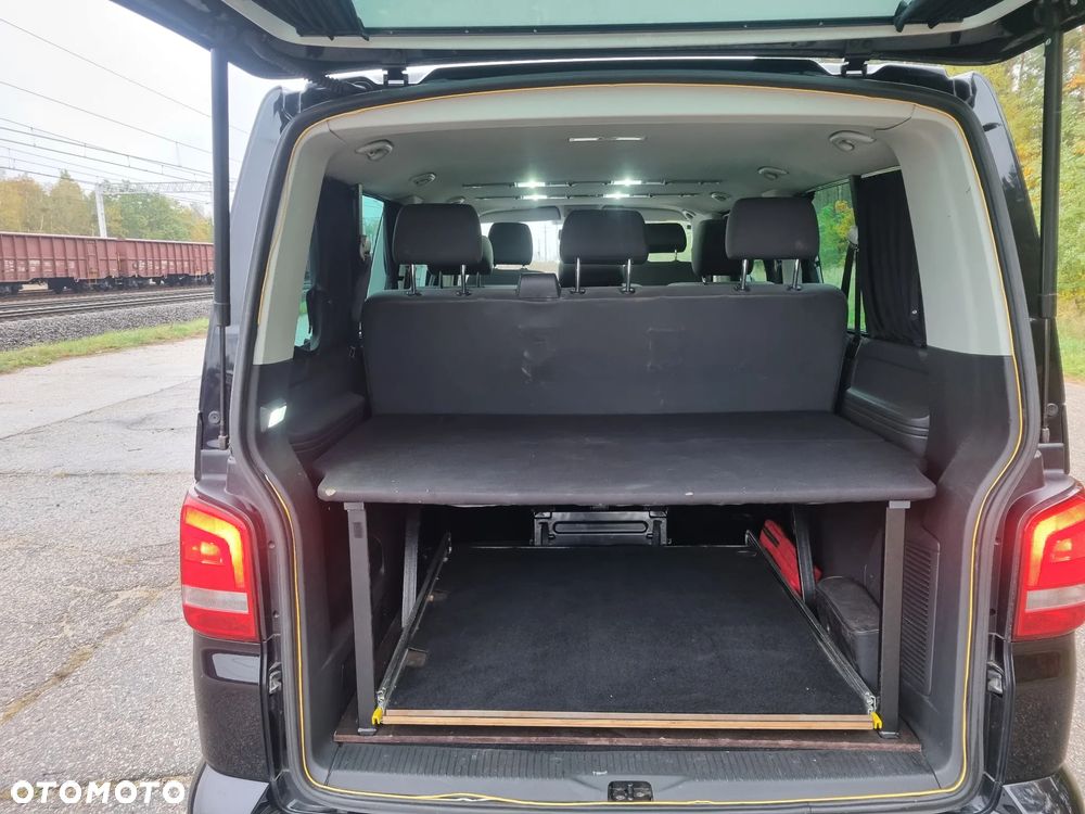 Volkswagen Caravelle - 29