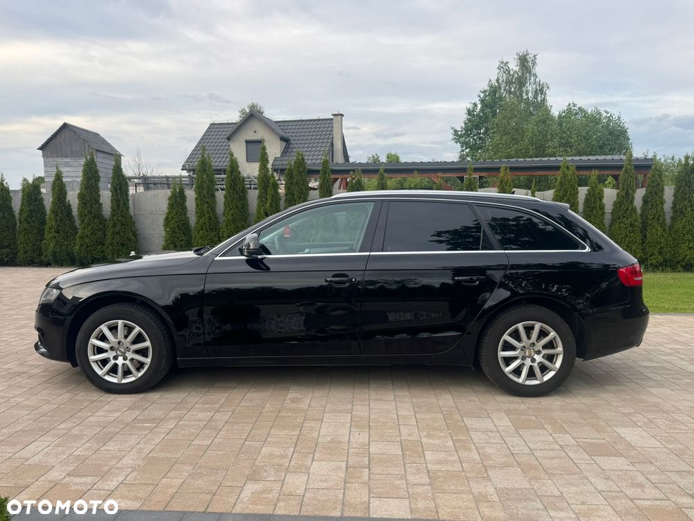 Audi A4 Avant 1.8 TFSI Ambiente - 8