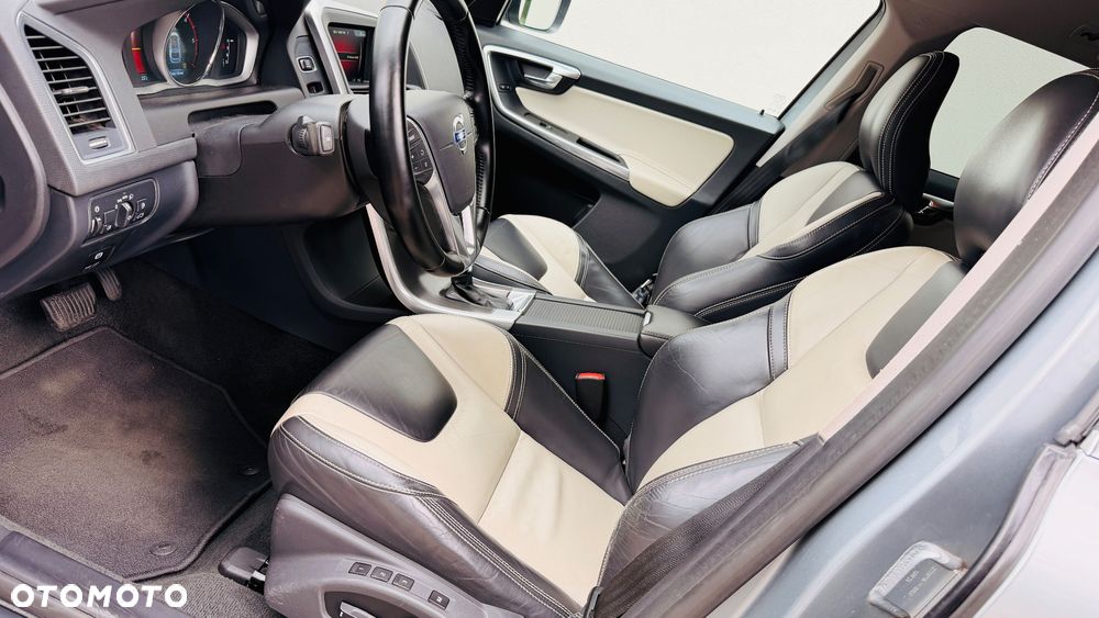 Volvo XC 60 D4 Drive-E Summum - 14