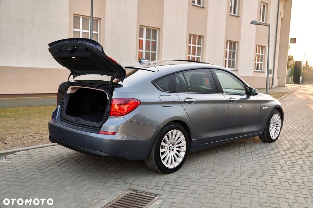 BMW 5GT 530d - 21