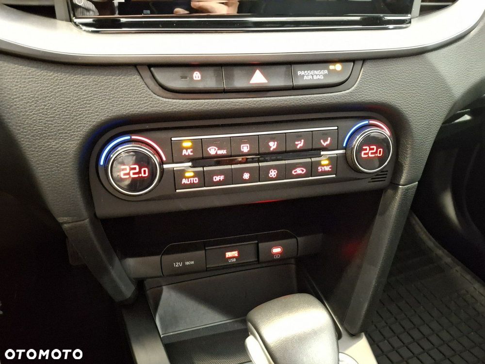Kia Ceed 1.5 T-GDI M DCT - 16