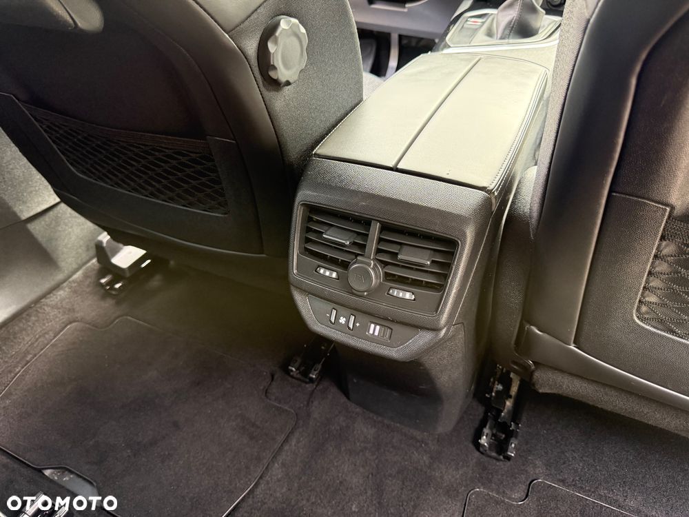 Peugeot 5008 - 26