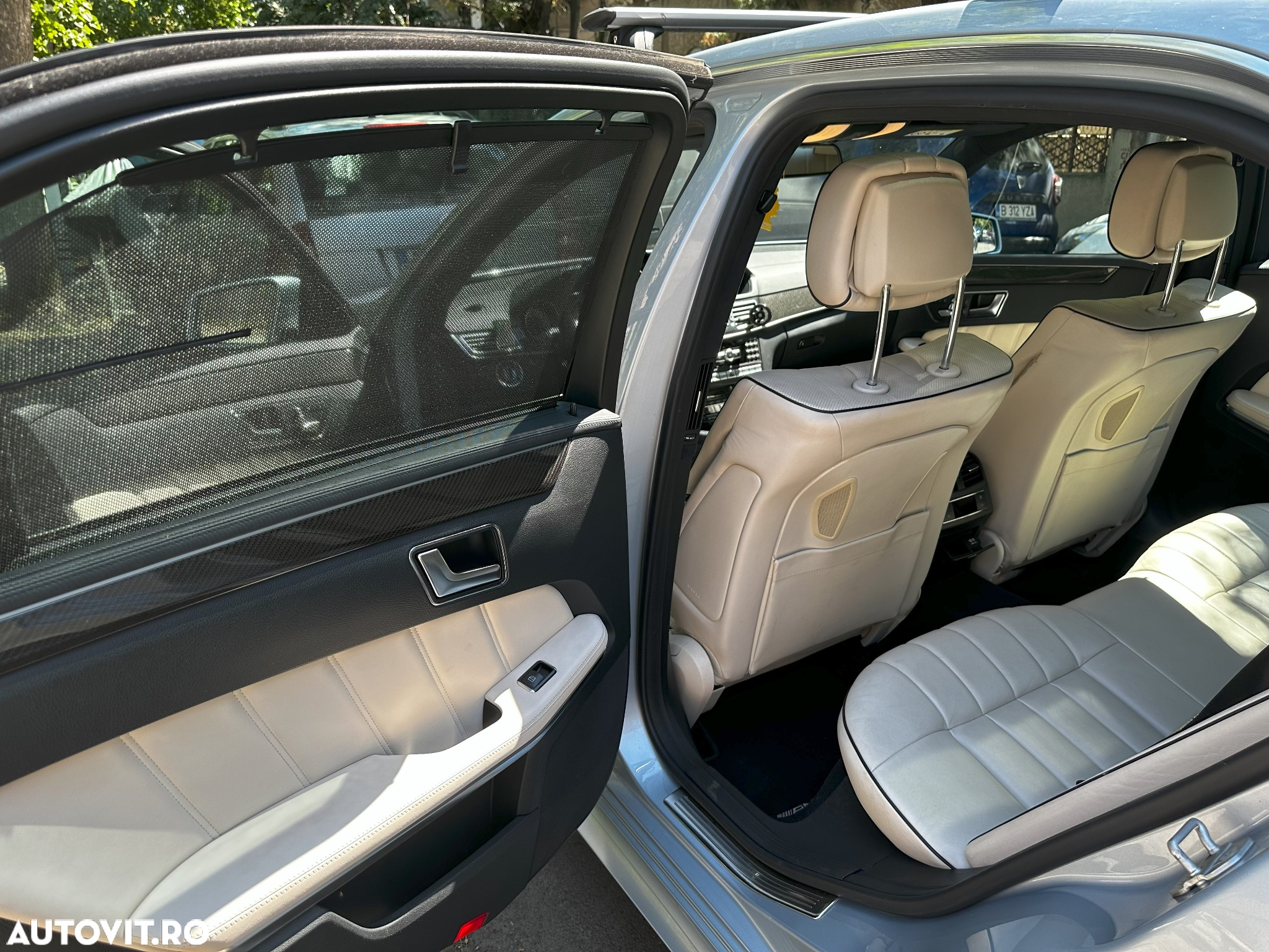 Mercedes-Benz E 400 4MATIC Aut. - 9