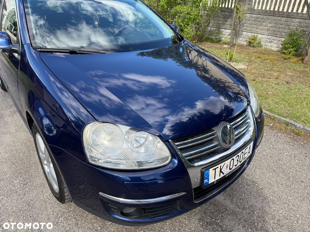 Volkswagen Golf 1.9 TDI Comfortline DSG - 11