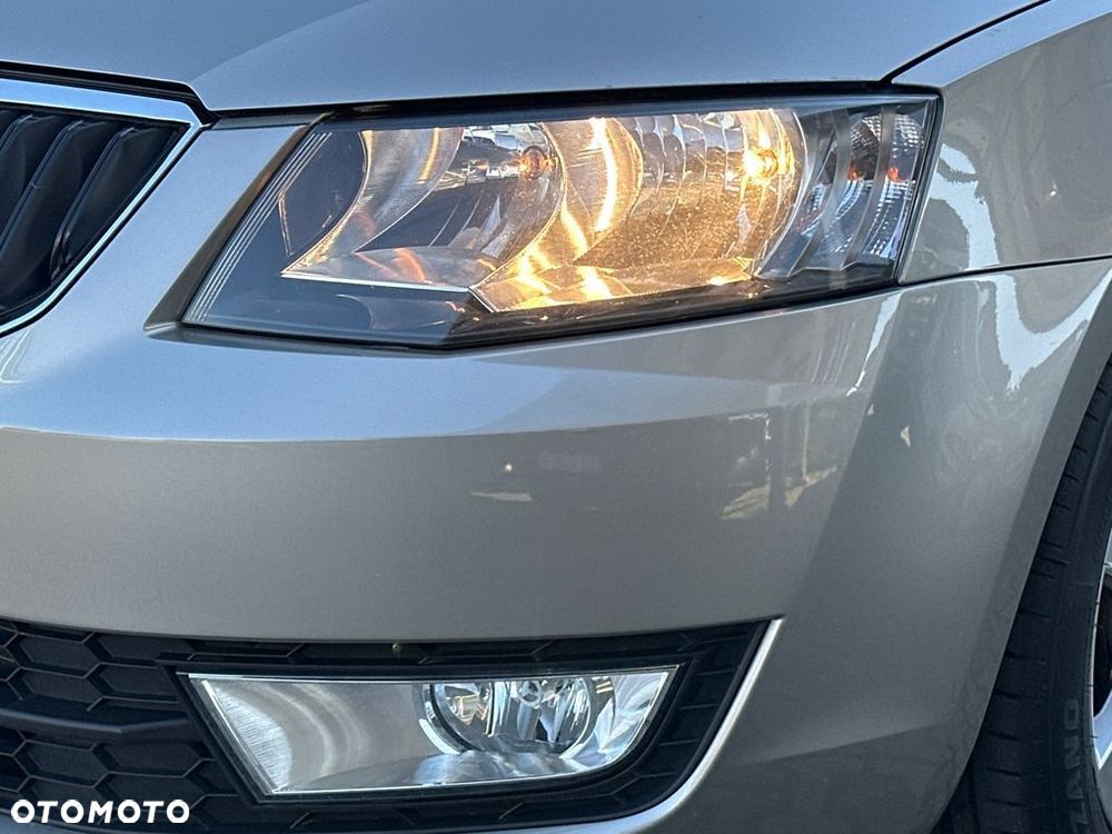 Skoda Octavia 1.4 TSI Ambition - 9