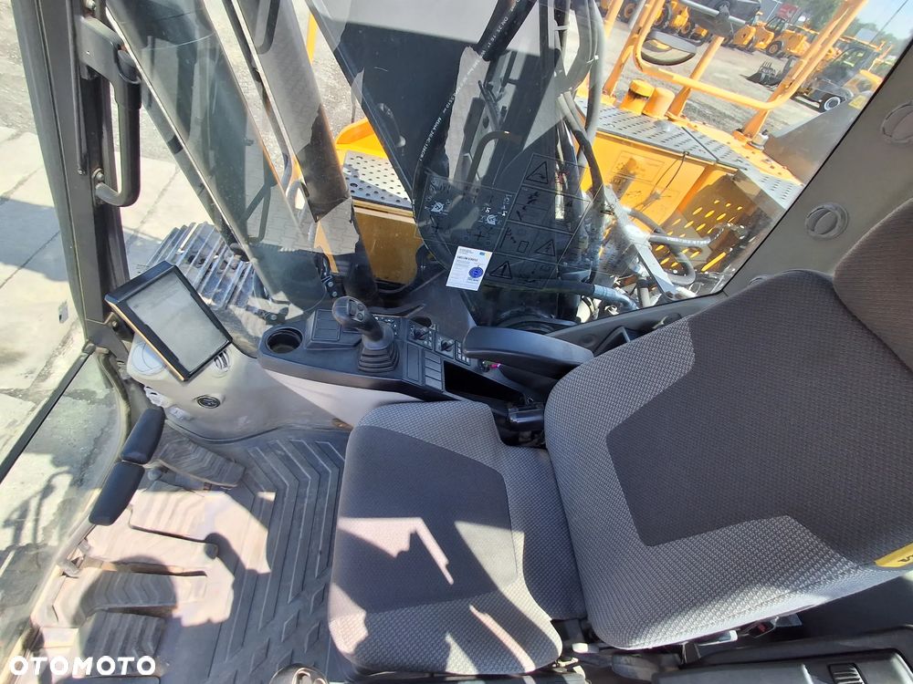 Volvo EC 220 EN - 15