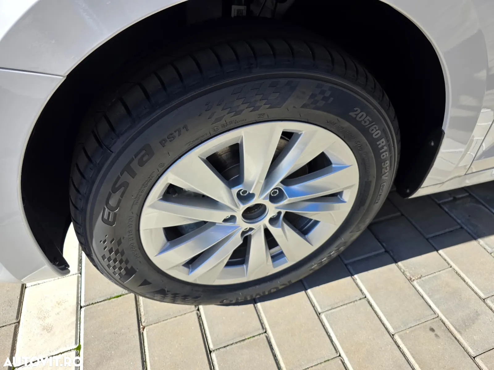 Skoda Octavia 1.5 TSI 150 CP Selection - 11