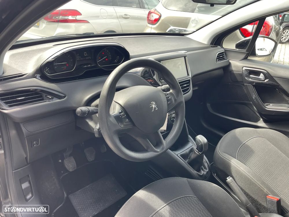 Peugeot 208 1.2 PureTech Active - 13