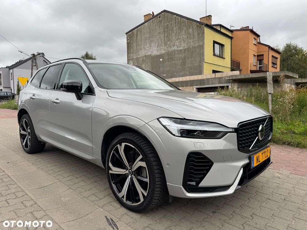 Volvo XC 60 T6 AWD Plug-In Hybrid R-Design - 1