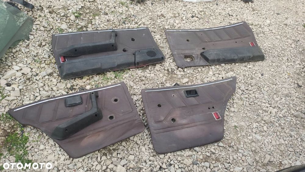 KL BOCZKI DRZWI TAPICERKI KPL FSO POLONEZ 1979r - 1