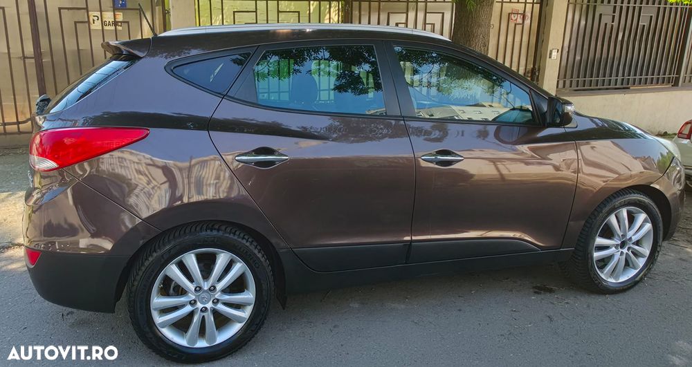 Hyundai ix35 2.0 CRDI High 4WD GLS Aut. Style+ - 3