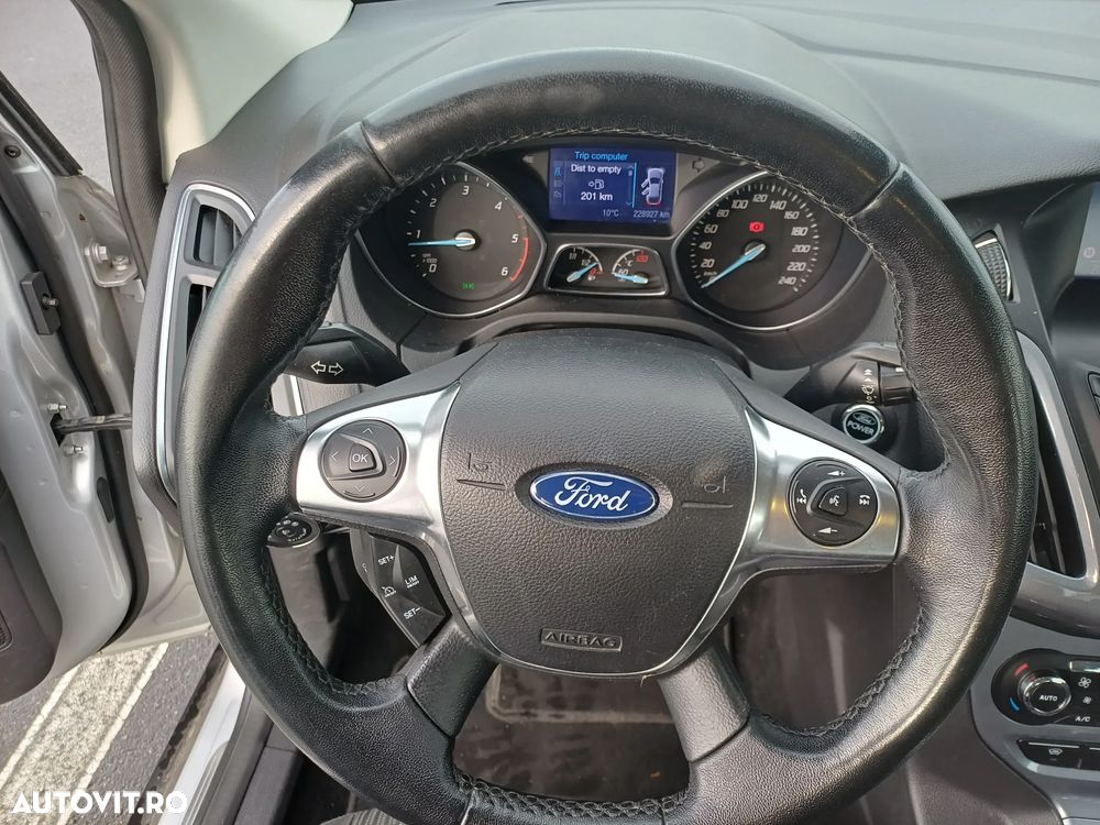 Ford Focus 1.6 TDCi ECOnetic 88g Start-Stopp-System Trend - 12