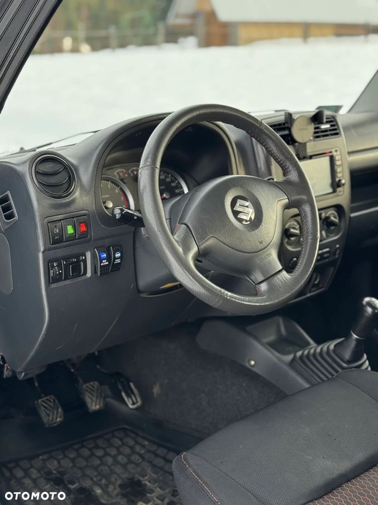 Suzuki Jimny - 18