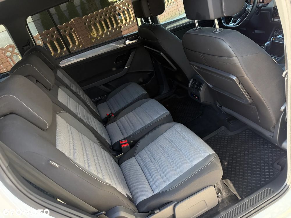 Volkswagen Touran 1.5 TSI EVO Highline DSG - 29