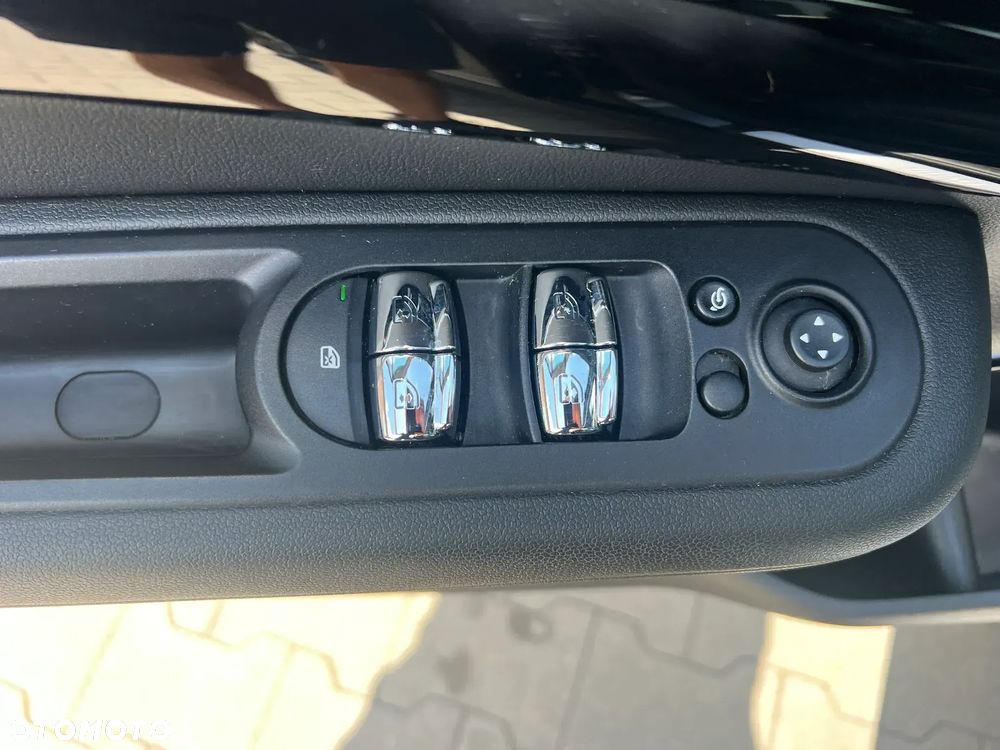MINI Clubman - 18