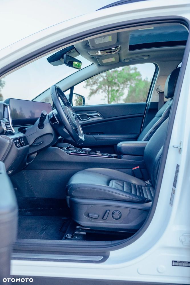Kia Sportage - 16