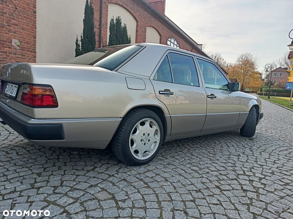Mercedes-Benz W124 (1984-1993) - 5