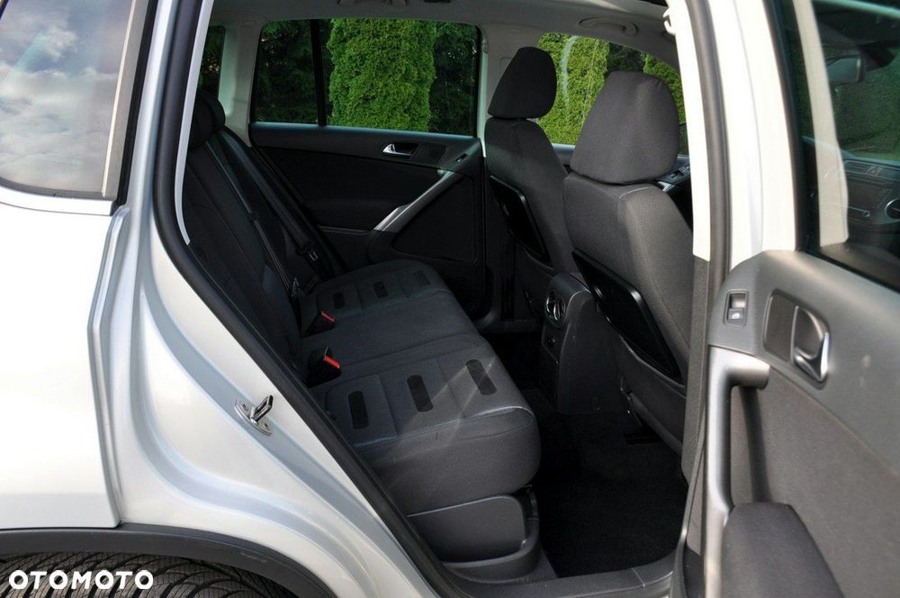Volkswagen Tiguan - 19