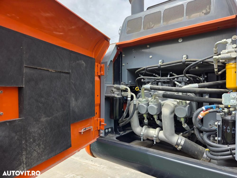 Hitachi ZX210-6, 2021, 2.993h, 23,1 tone, CUPLA RAPIDA+CUPA NOUA 1,3mc, Ad sapare 7m, inst picon, 3 camere, 3 pompe hidraulice, ridica 15t, motor Isuzu 172CP, posibilitate leasing 4 ani, CA NOU-PROMOTIE 104.900 EUR+Tva - 21