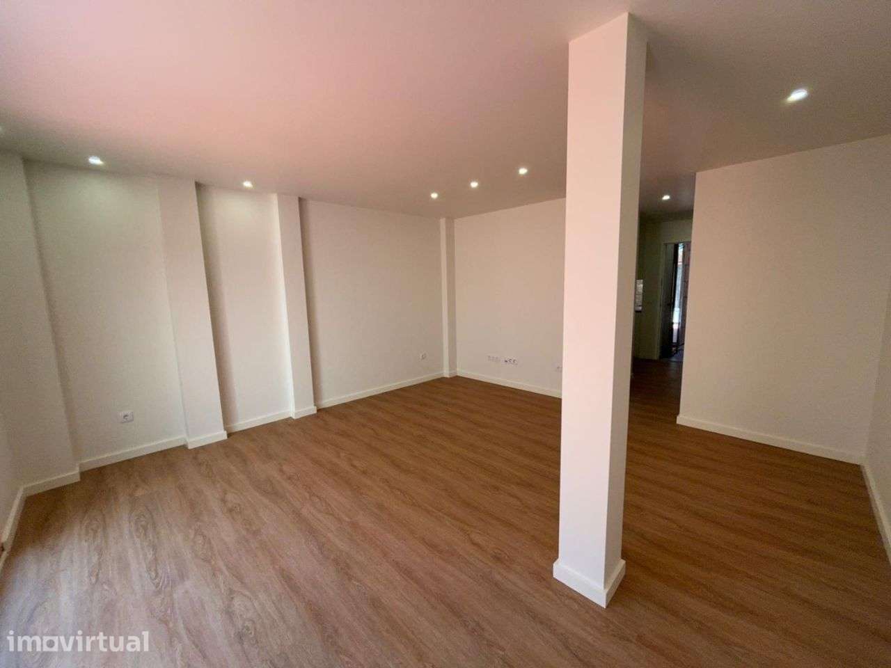 Apartamento T2 em Barcelos - Grande imagem: 5/11
