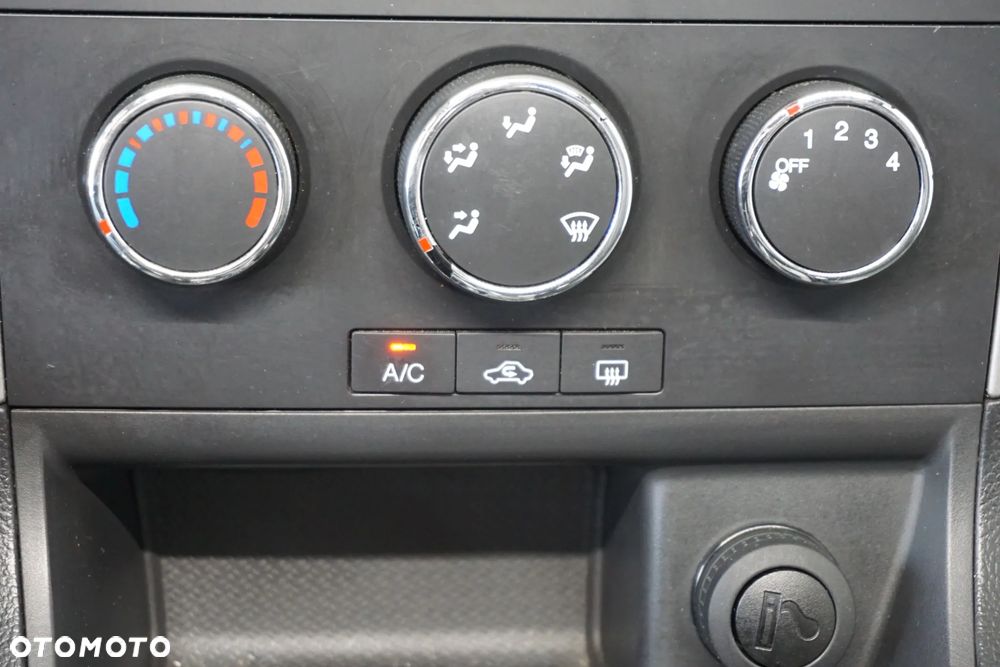Chevrolet Captiva 2.4 2WD 5 Sitzer LS - 32