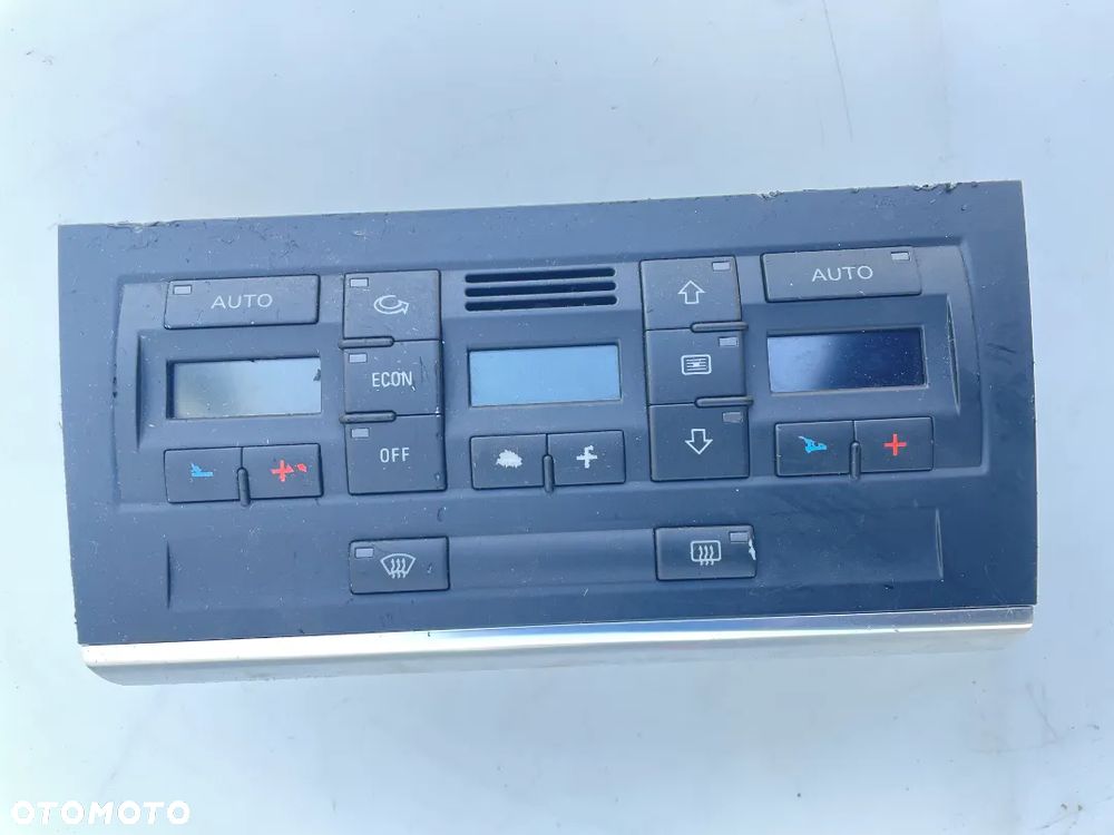 PANEL KLIMATYZACJI AUDI A4 B6 8E0820043 - 2