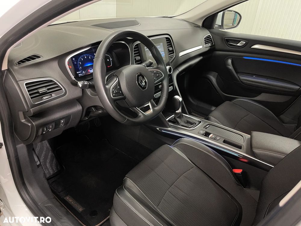 Renault Megane TCe 140 EDC GPF Techno - 6