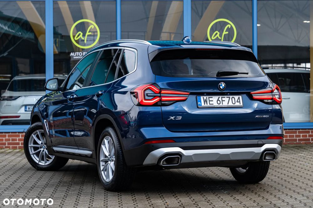 BMW X3 xDrive20i - 9