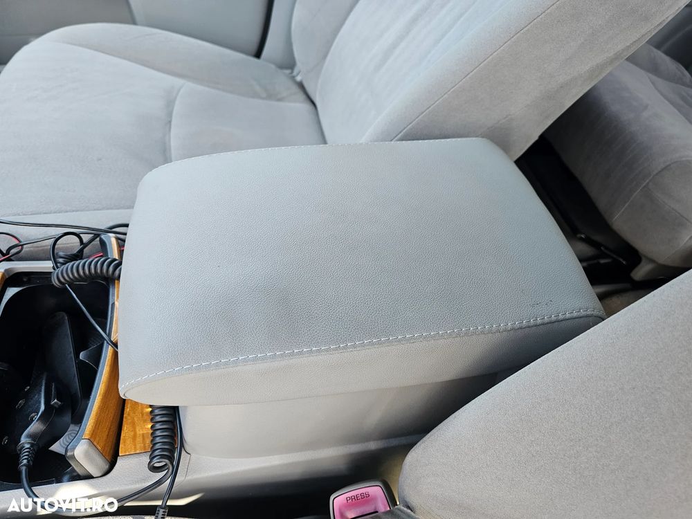 Toyota Highlander - 13