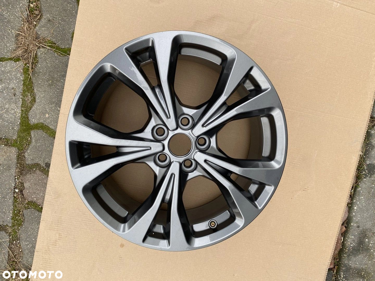 FELGA ALUMINIOWA FORD KUGA MK2 MK3 ESCAPE 7,5J18 5X108 ET 50 ET50 LV4C-N2B - 2