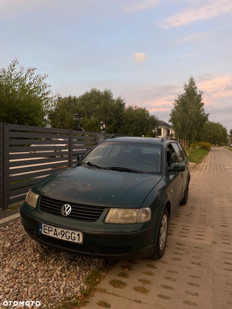 Volkswagen Passat 1.6 - 1