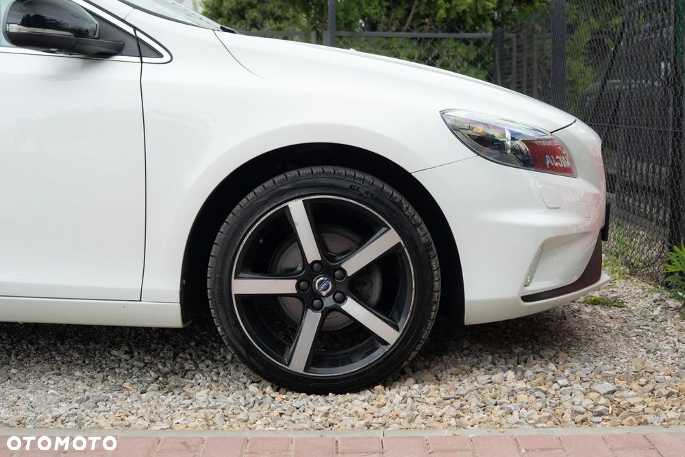Volvo V40 D2 RDesign - 28