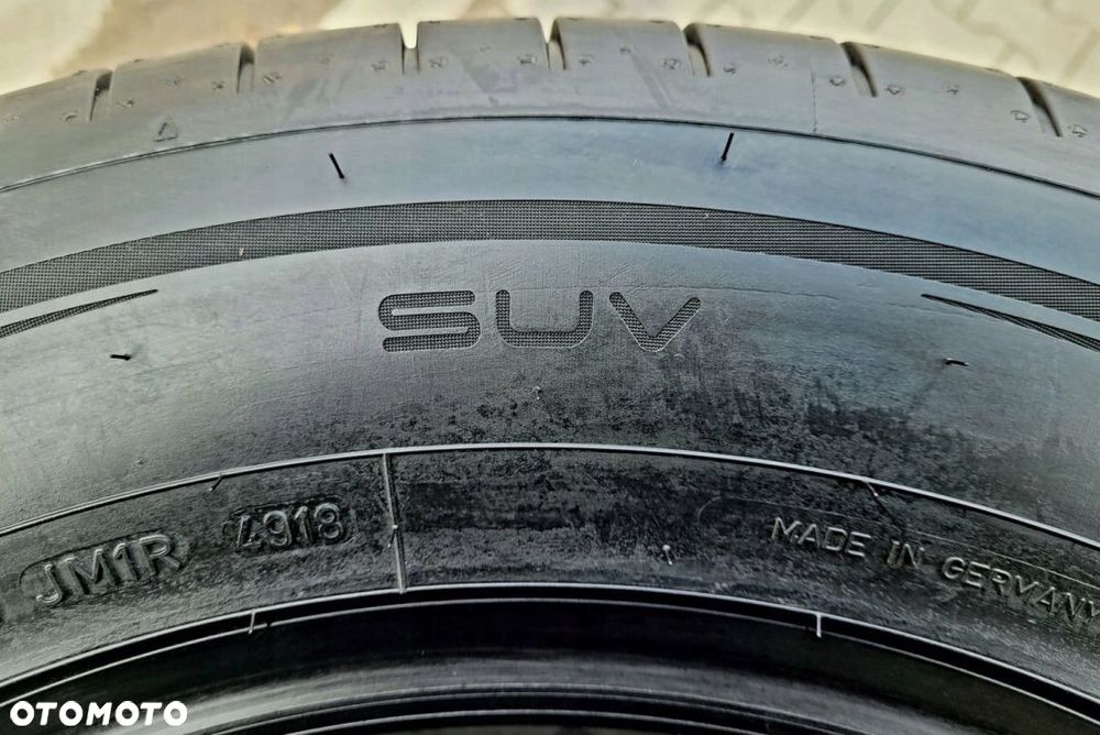 4x Dunlop Sport Maxx RT2 235/65R18 106W L213A - 8