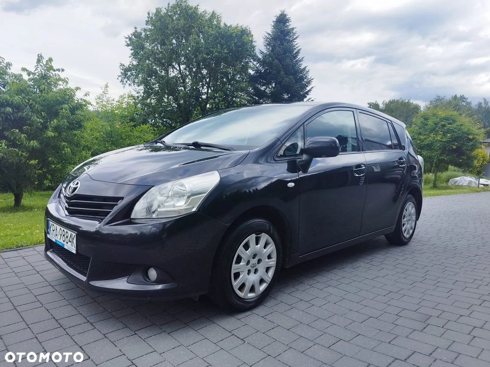 Toyota Verso - 1