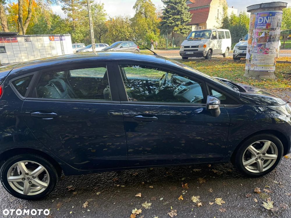 Ford Fiesta - 6
